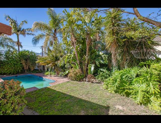 4 BEDROOM FREEHOLD FOR SALE IN PAARL NORTH